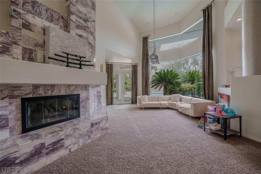 72 Innisbrook Avenue Las Vegas NV 89113