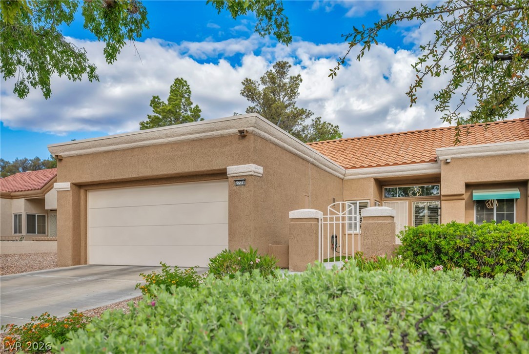 2725 Sungold Drive Las Vegas NV 89134