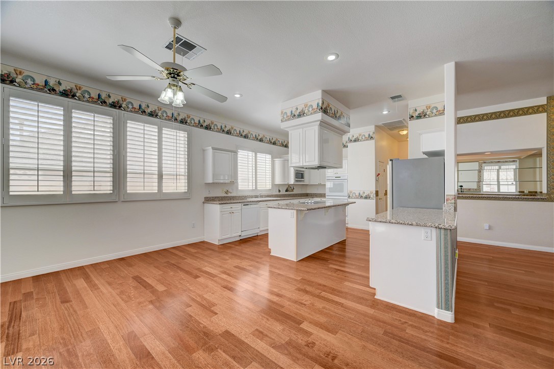3248 Cambridgeshire Street Las Vegas NV 89146