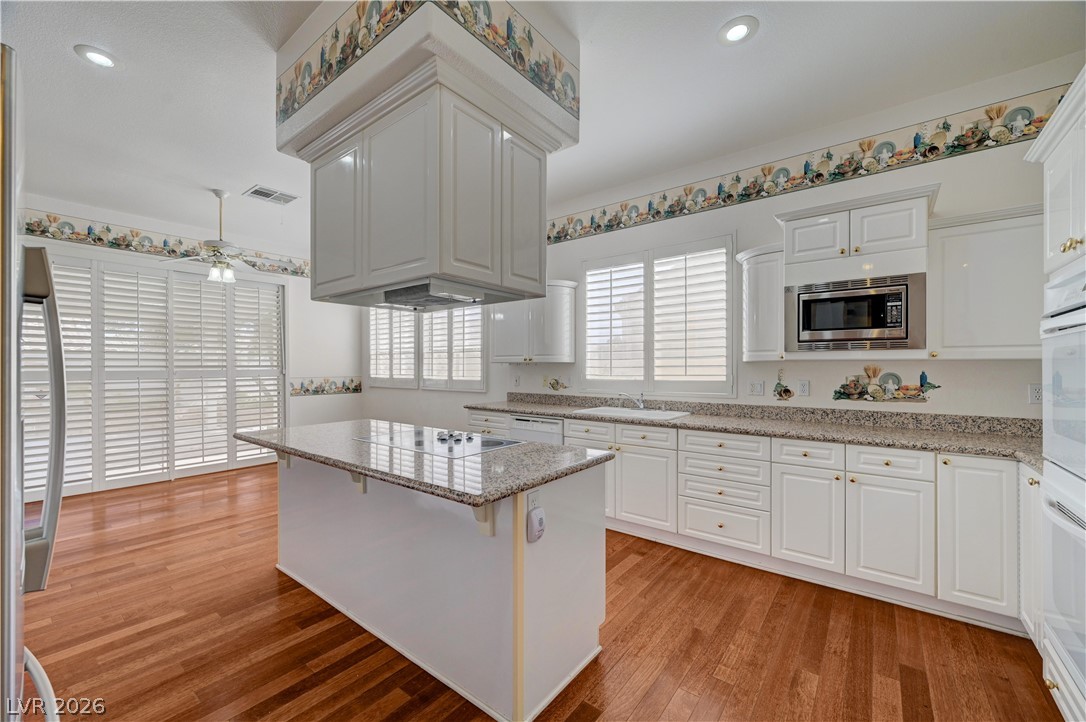 3248 Cambridgeshire Street Las Vegas NV 89146