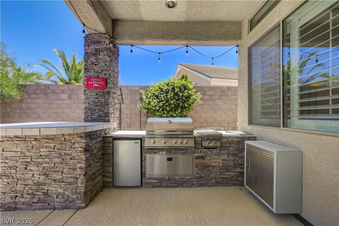 2052 Sinfonia Avenue Henderson NV 89052