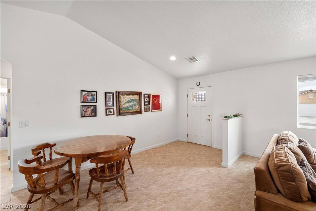 672 Lampshire Lane Pahrump NV 89060