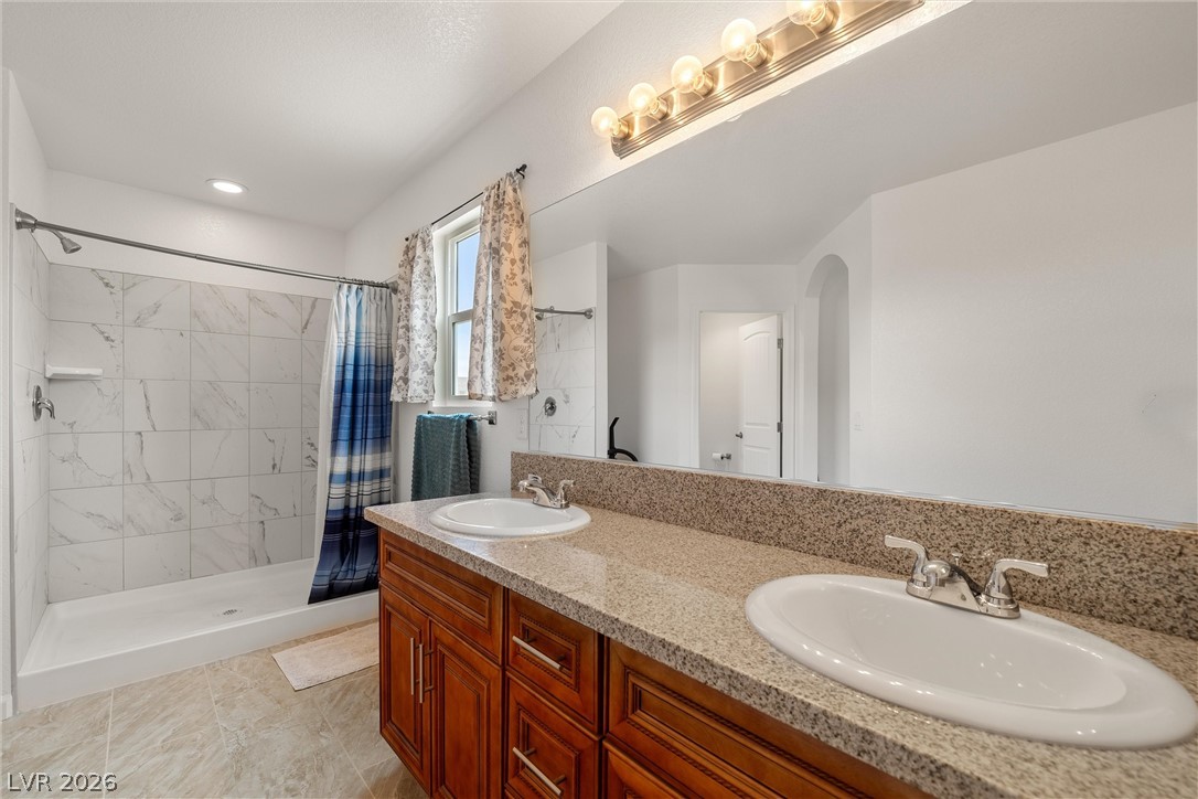 672 Lampshire Lane Pahrump NV 89060