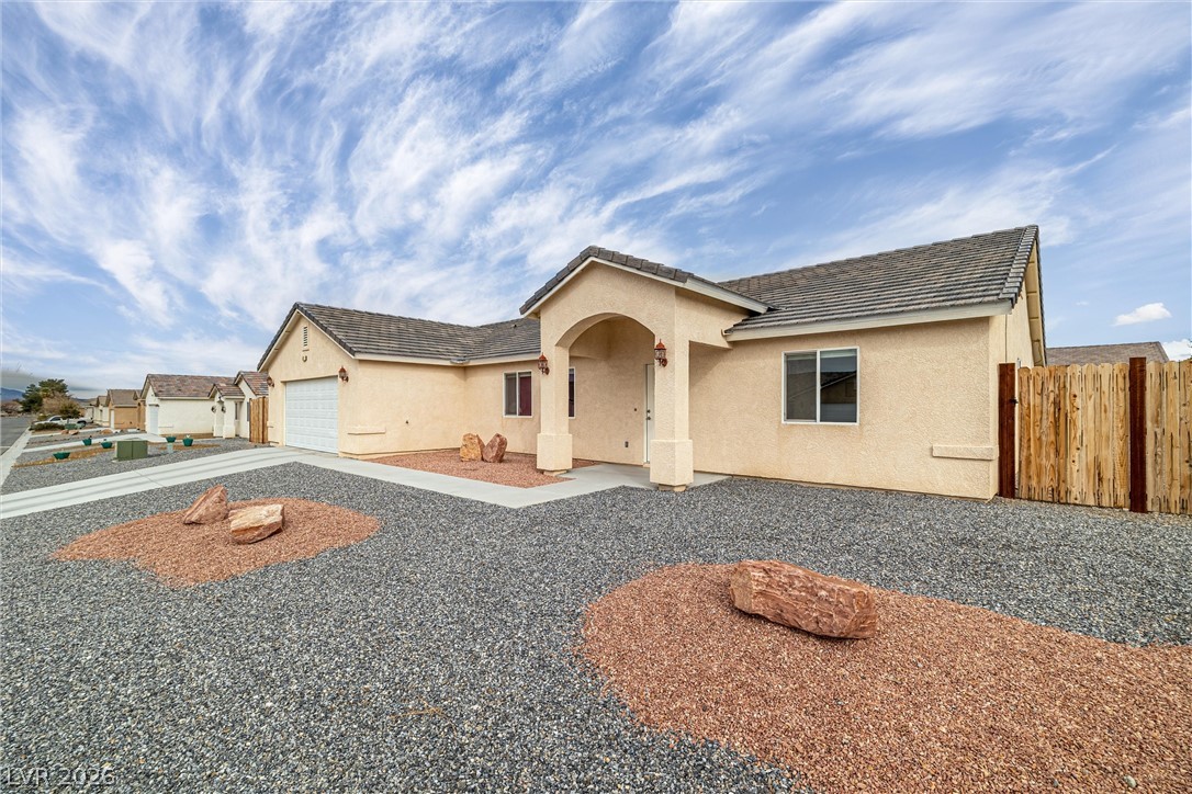 672 Lampshire Lane Pahrump NV 89060