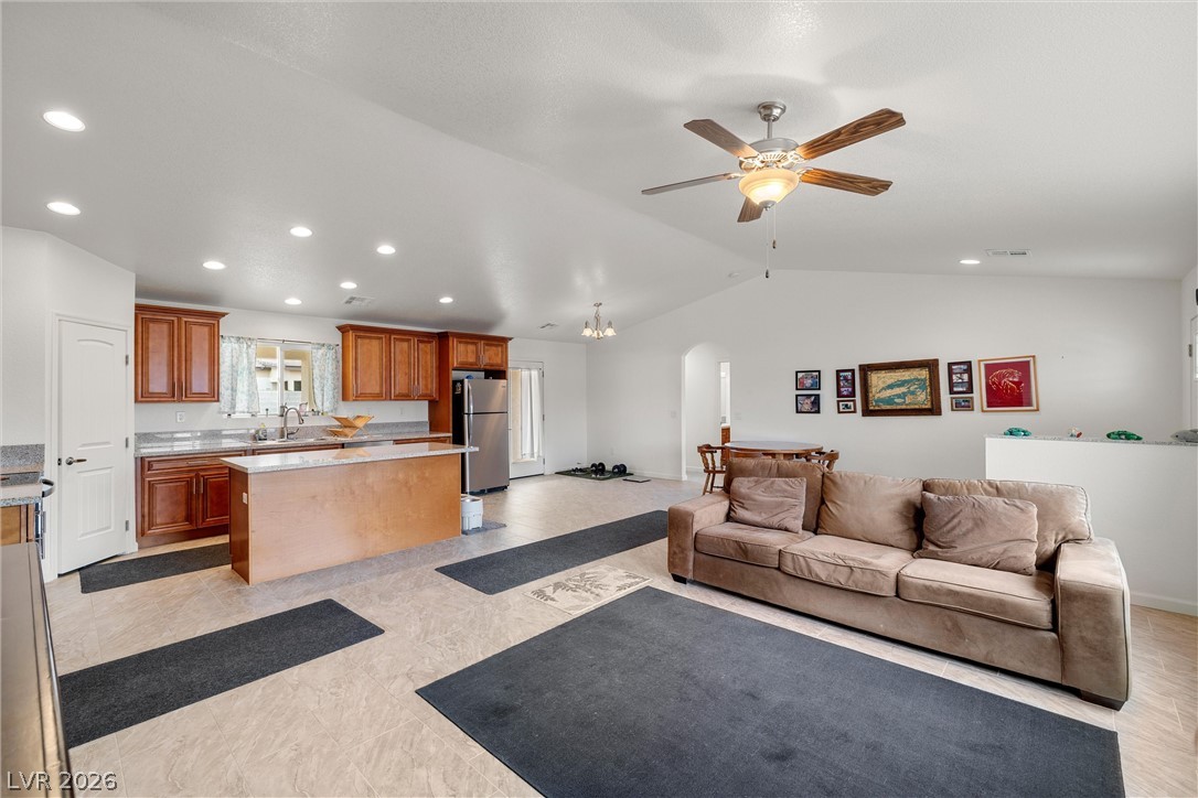 672 Lampshire Lane Pahrump NV 89060