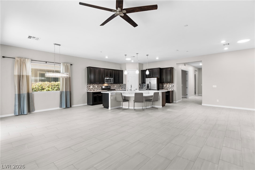 652 Longfeather Street Henderson NV 89011