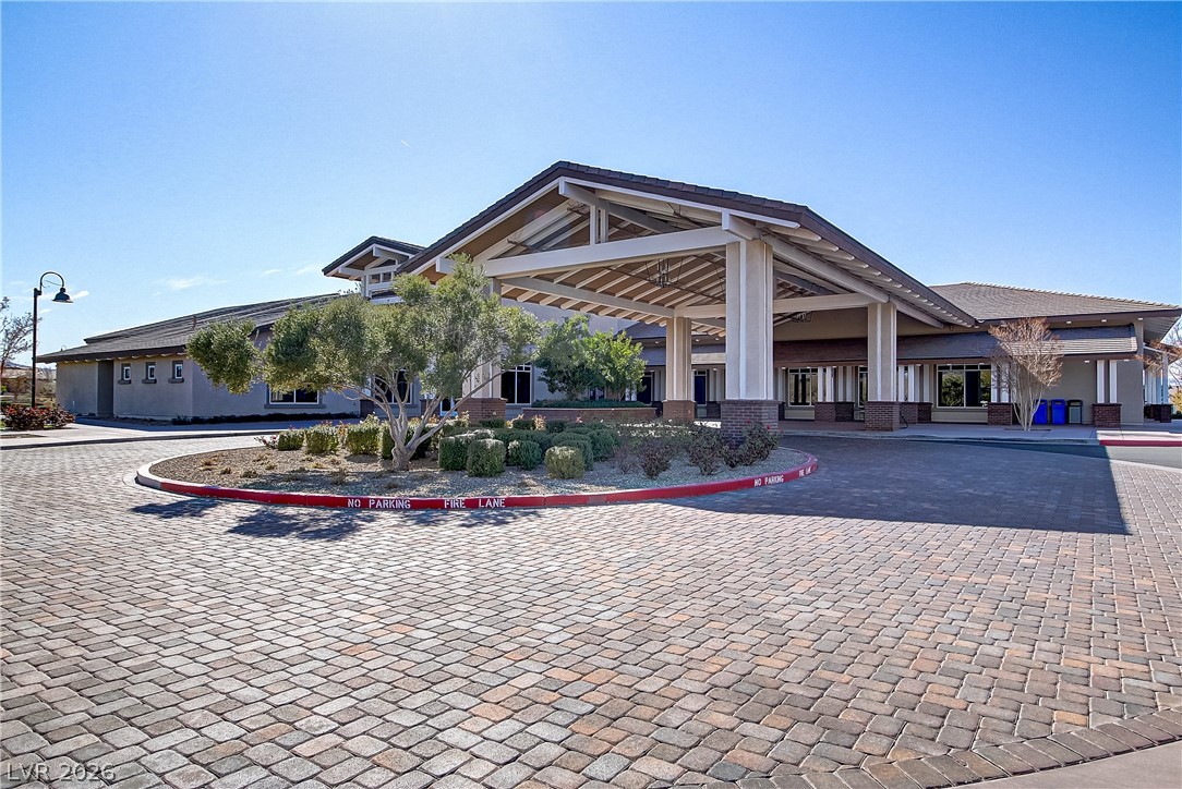 652 Longfeather Street Henderson NV 89011