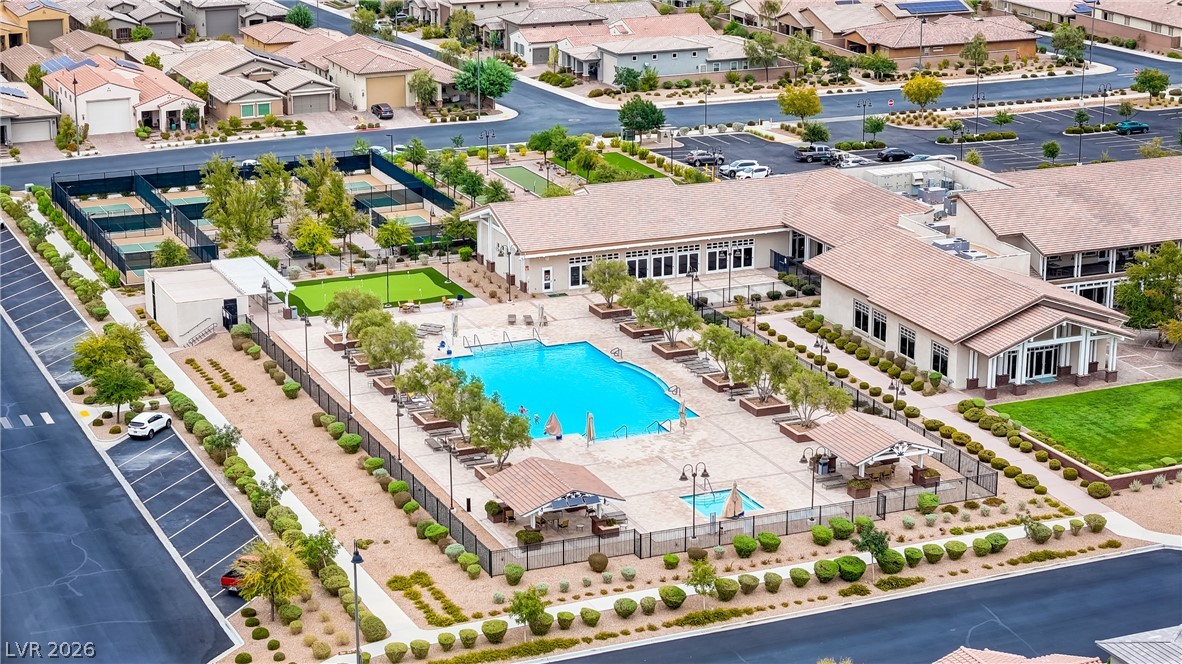 652 Longfeather Street Henderson NV 89011