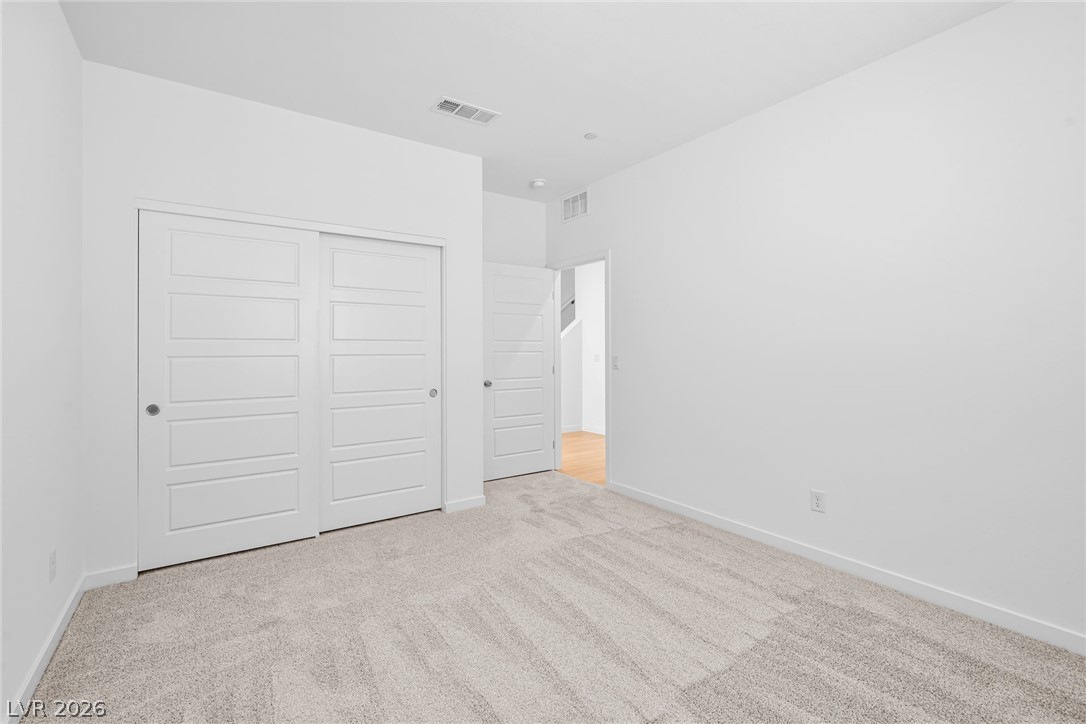 8160 Gusty Brook Street Las Vegas NV 89113