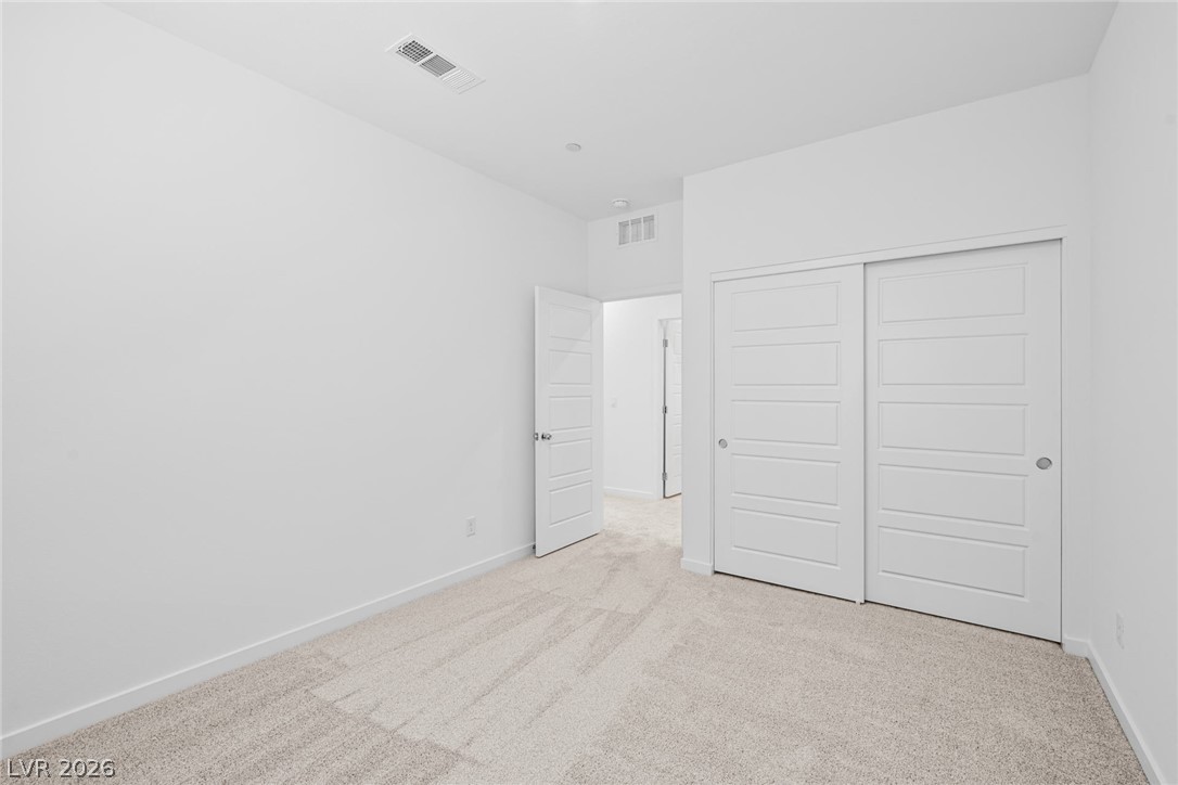 8160 Gusty Brook Street Las Vegas NV 89113
