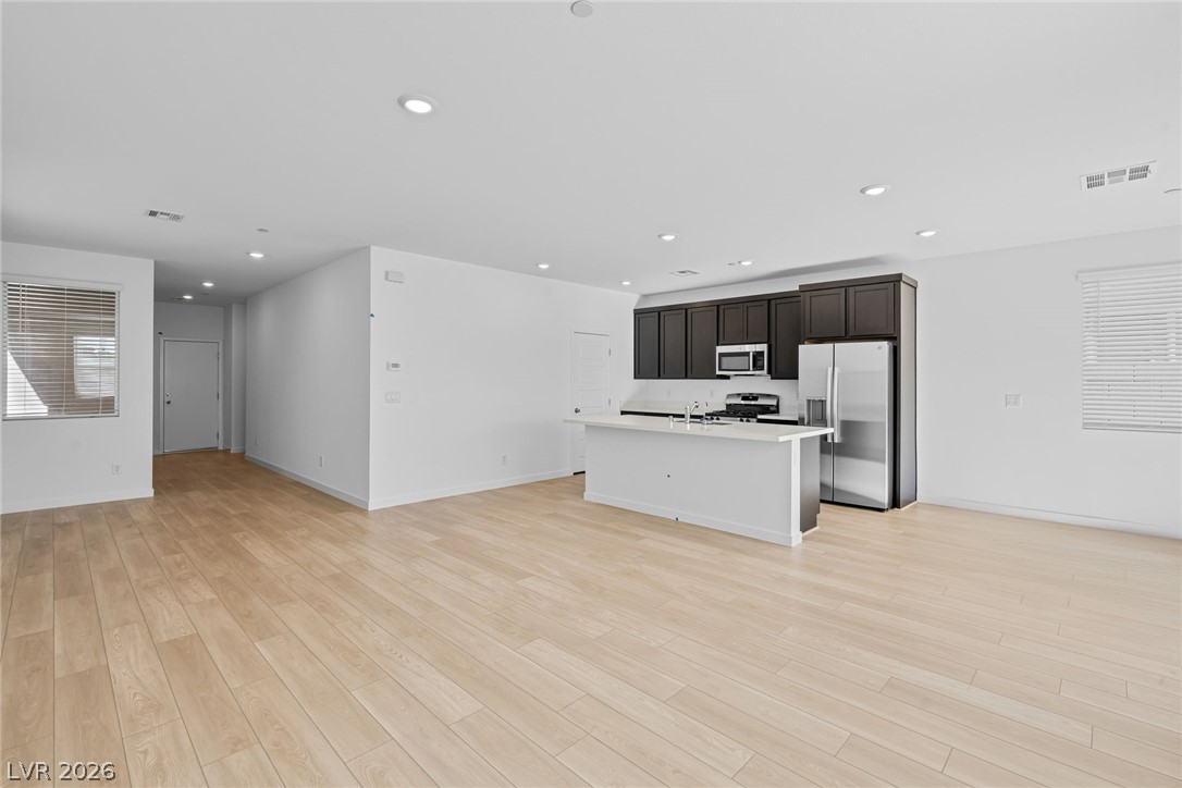 8160 Gusty Brook Street Las Vegas NV 89113