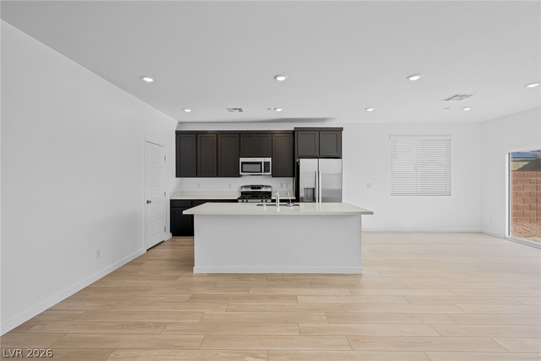 8160 Gusty Brook Street Las Vegas NV 89113