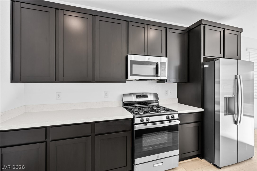 8160 Gusty Brook Street Las Vegas NV 89113
