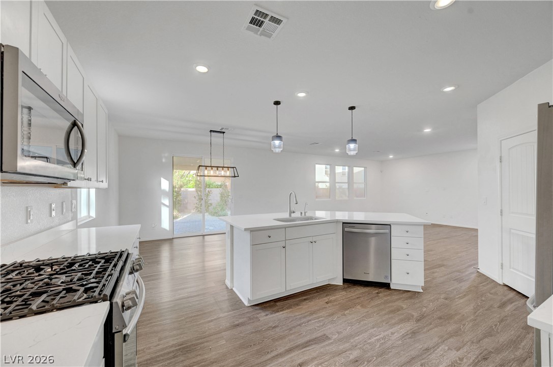 10284 South Bronco Street Las Vegas NV 89141