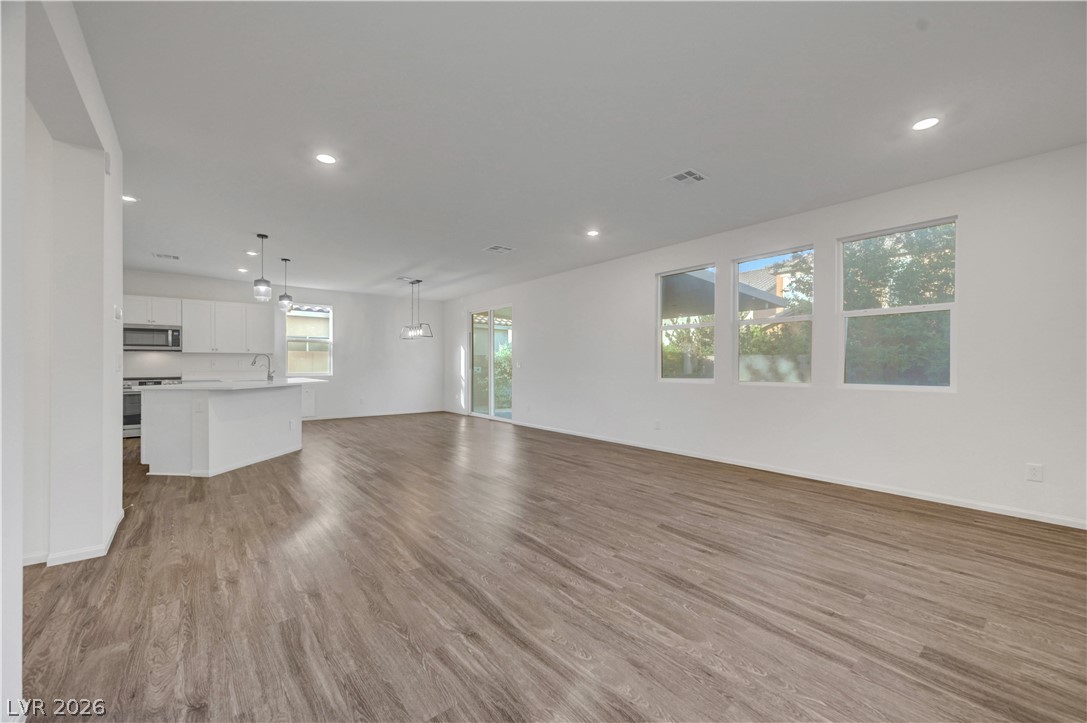 10284 South Bronco Street Las Vegas NV 89141