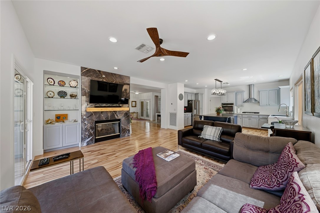 2001 Tulip Grove Court Henderson NV 89052