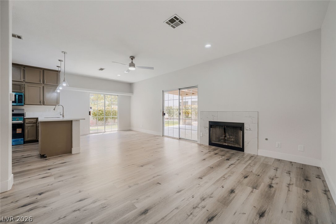 9669 Odda Way Las Vegas NV 89117