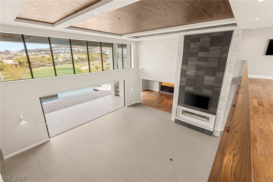 586 Lairmont Place Henderson NV 89012