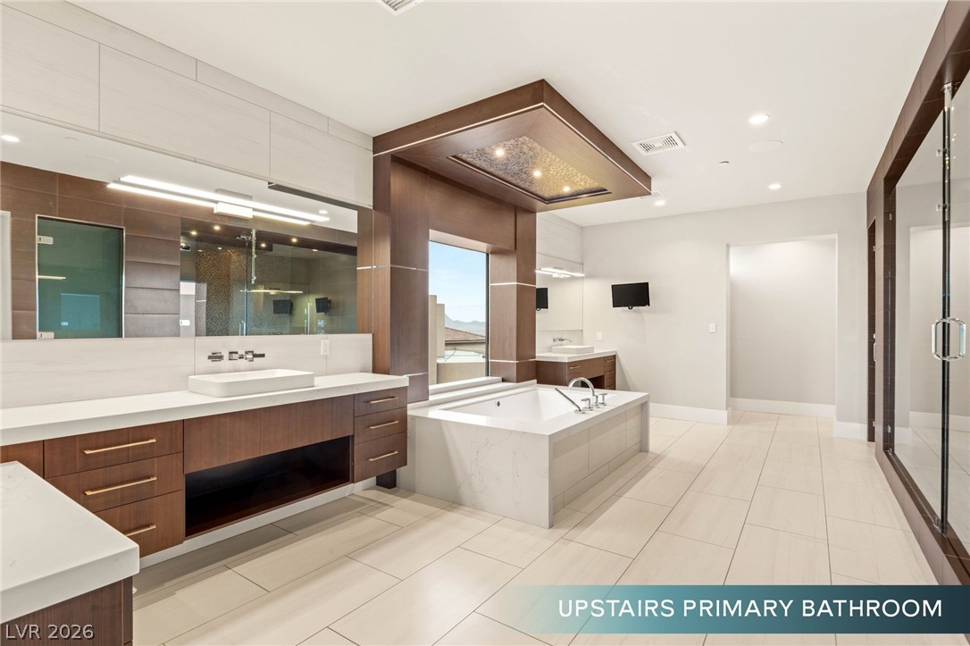 586 Lairmont Place Henderson NV 89012