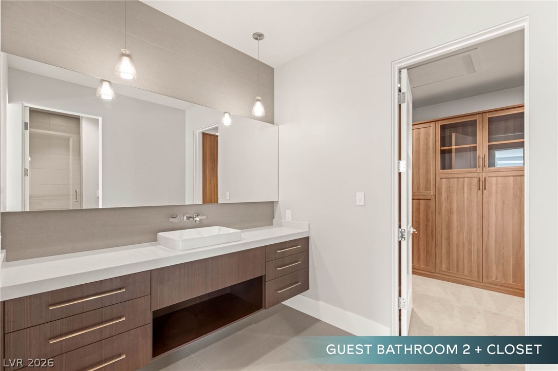 586 Lairmont Place Henderson NV 89012