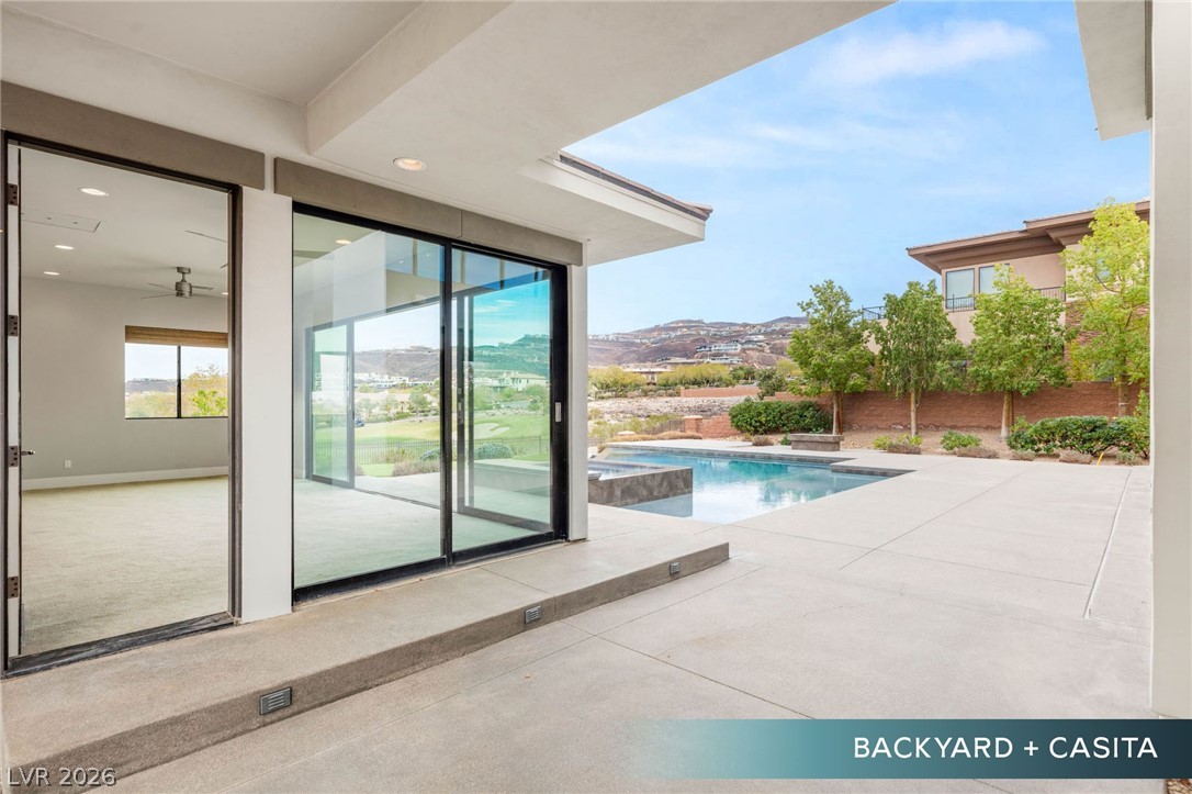 586 Lairmont Place Henderson NV 89012