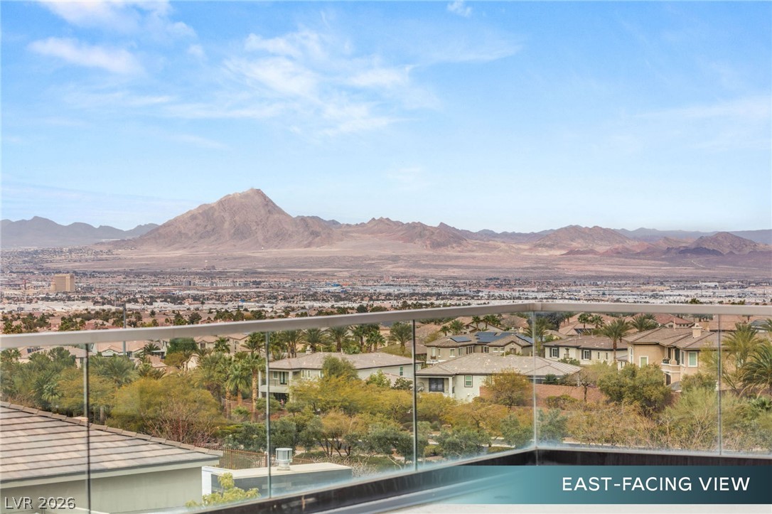 586 Lairmont Place Henderson NV 89012