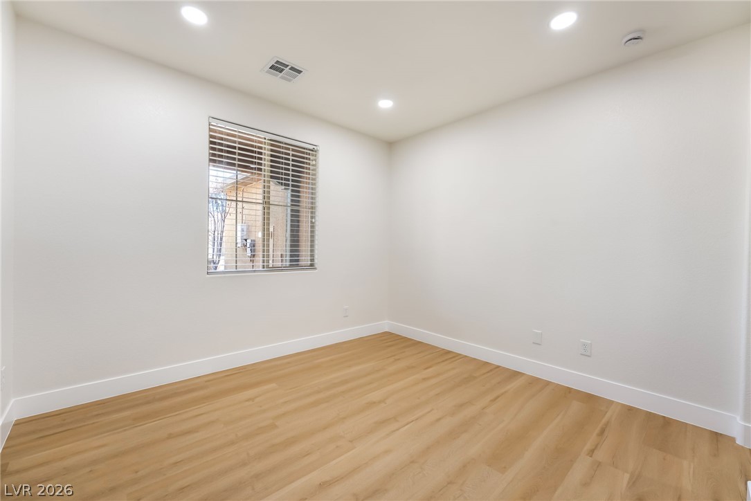 8584 South Garnet Lake Avenue Las Vegas NV 89113