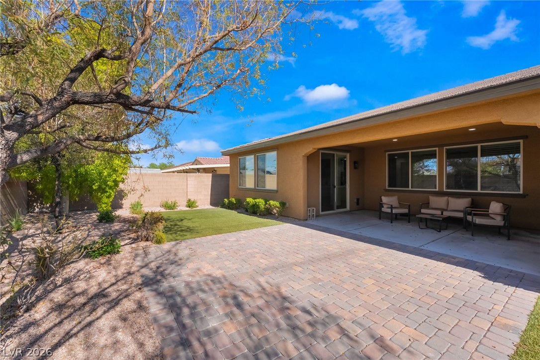 8584 South Garnet Lake Avenue Las Vegas NV 89113