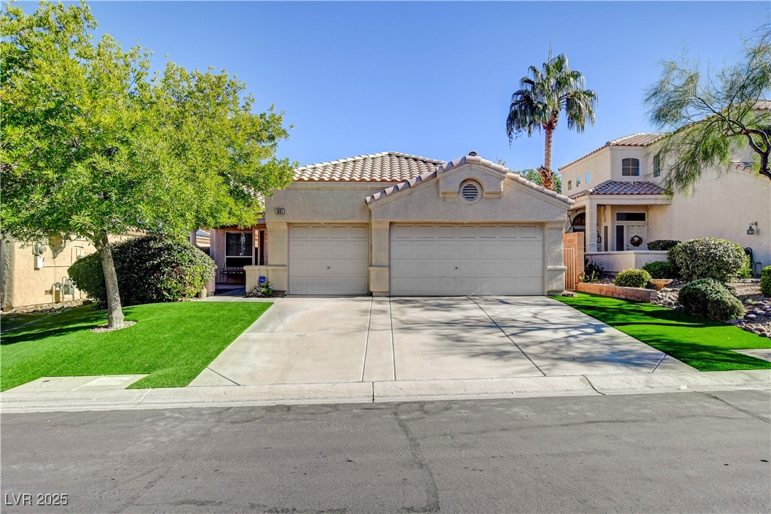 1507 Camino Summit Avenue Henderson NV 89012