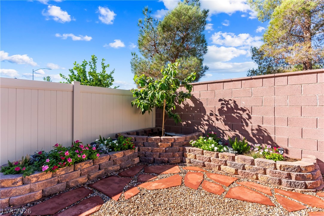 3353 Nicki Cometa Street North Las Vegas NV 89032