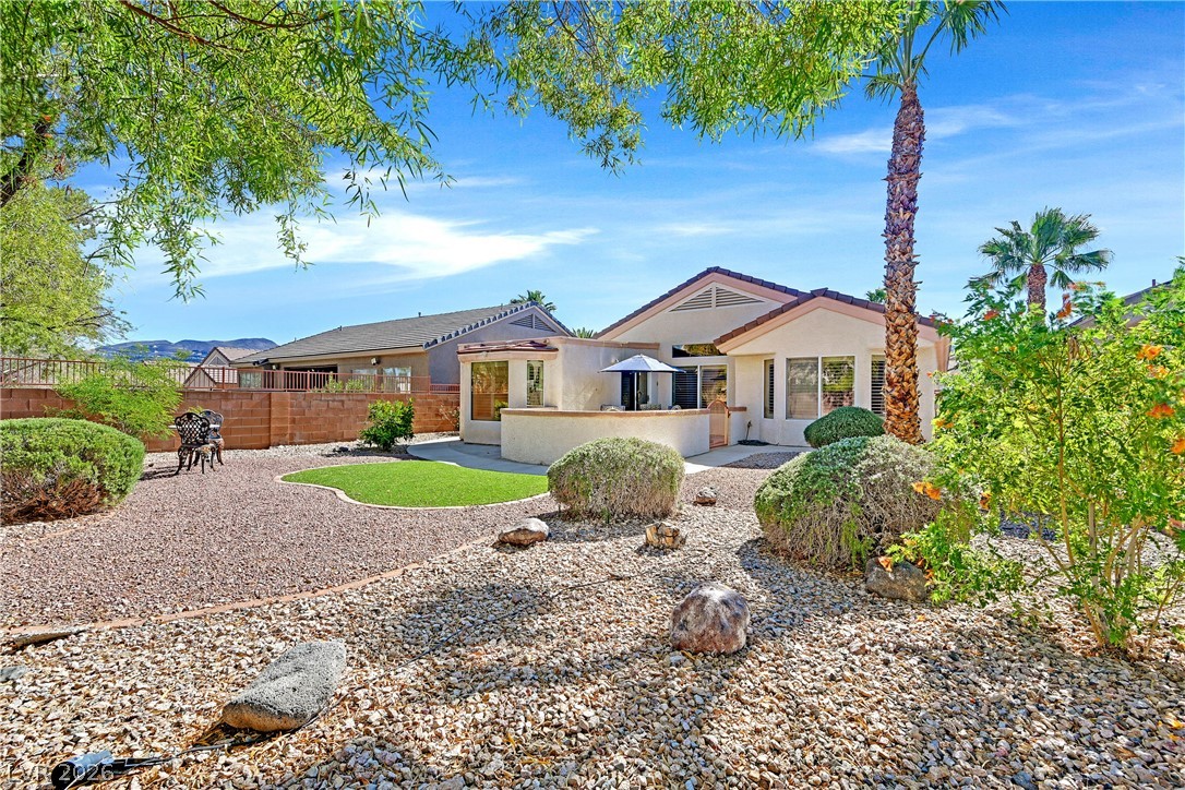 2022 Poppywood Avenue Henderson NV 89012