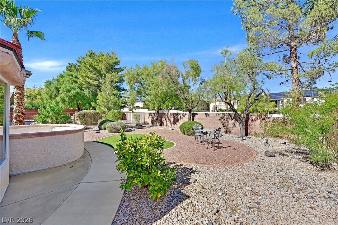 2022 Poppywood Avenue Henderson NV 89012