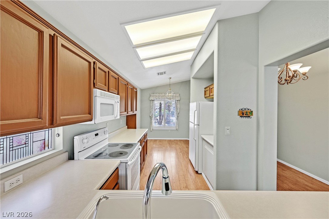 2022 Poppywood Avenue Henderson NV 89012