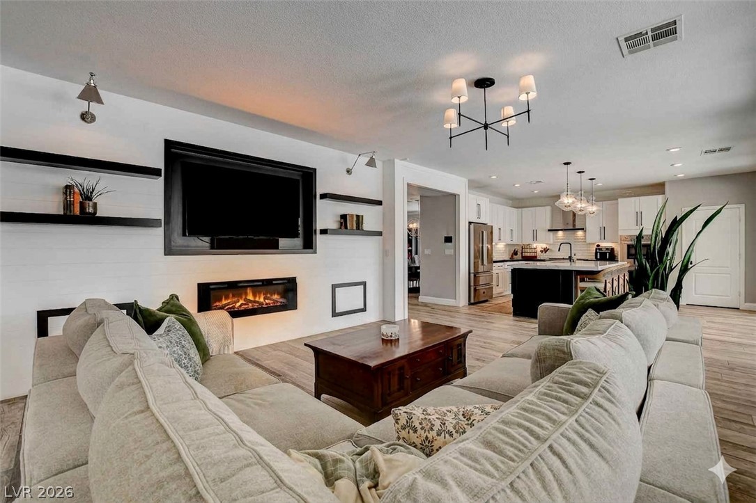 3095 Regal Cove Street Las Vegas NV 89117