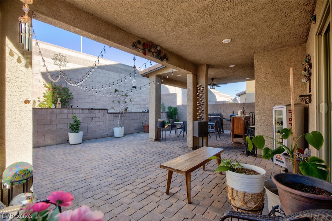 2728 Lindsey Springs Street Las Vegas NV 89142