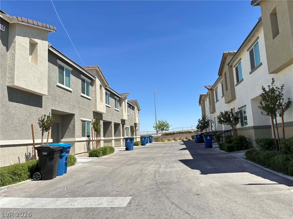 2709 Yellow Blaze Way 1 Las Vegas NV 89183