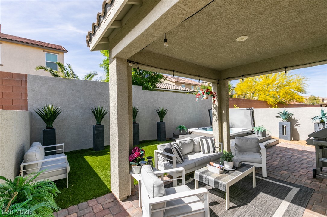 2927 Tranquil Brook Avenue Henderson NV 89044