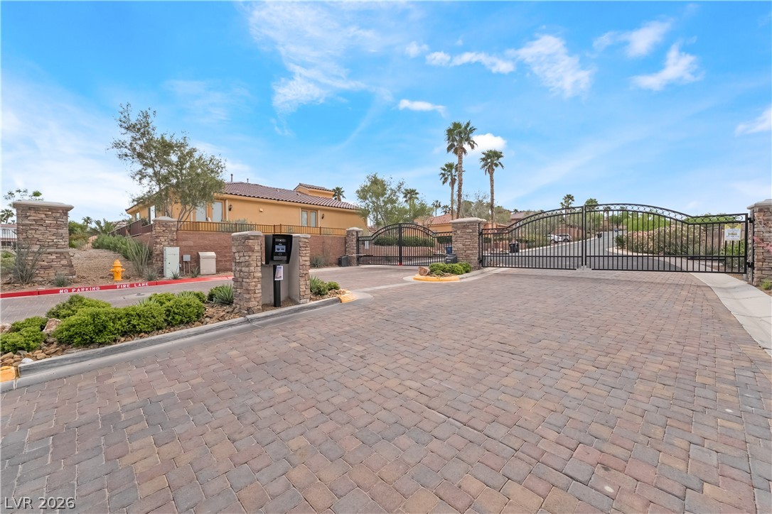 1286 Calcione Drive Henderson NV 89011