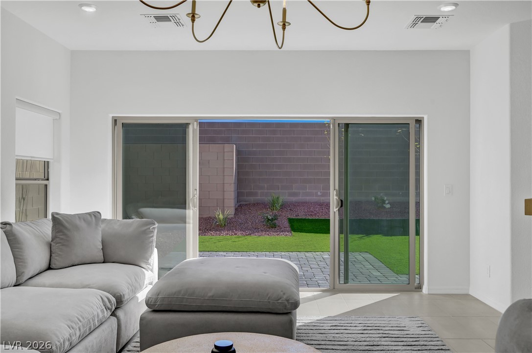 7769 Vibrant Peak Avenue Las Vegas NV 89113