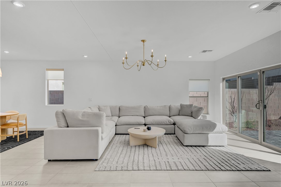 7769 Vibrant Peak Avenue Las Vegas NV 89113
