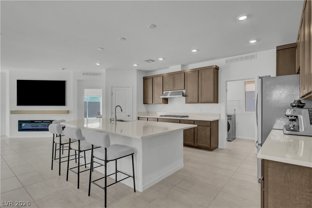 7769 Vibrant Peak Avenue Las Vegas NV 89113
