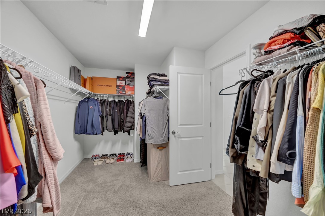 7769 Vibrant Peak Avenue Las Vegas NV 89113