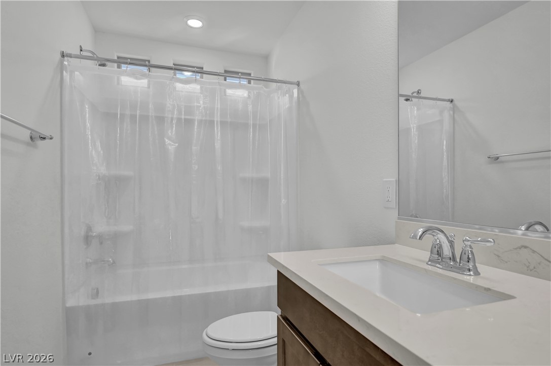7769 Vibrant Peak Avenue Las Vegas NV 89113