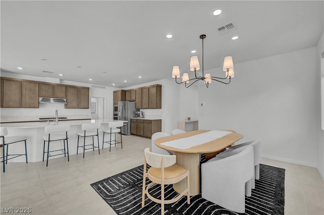 7769 Vibrant Peak Avenue Las Vegas NV 89113