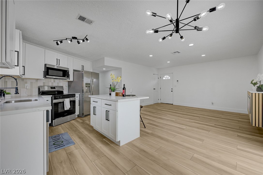 2253 La Puente Street Las Vegas NV 89115