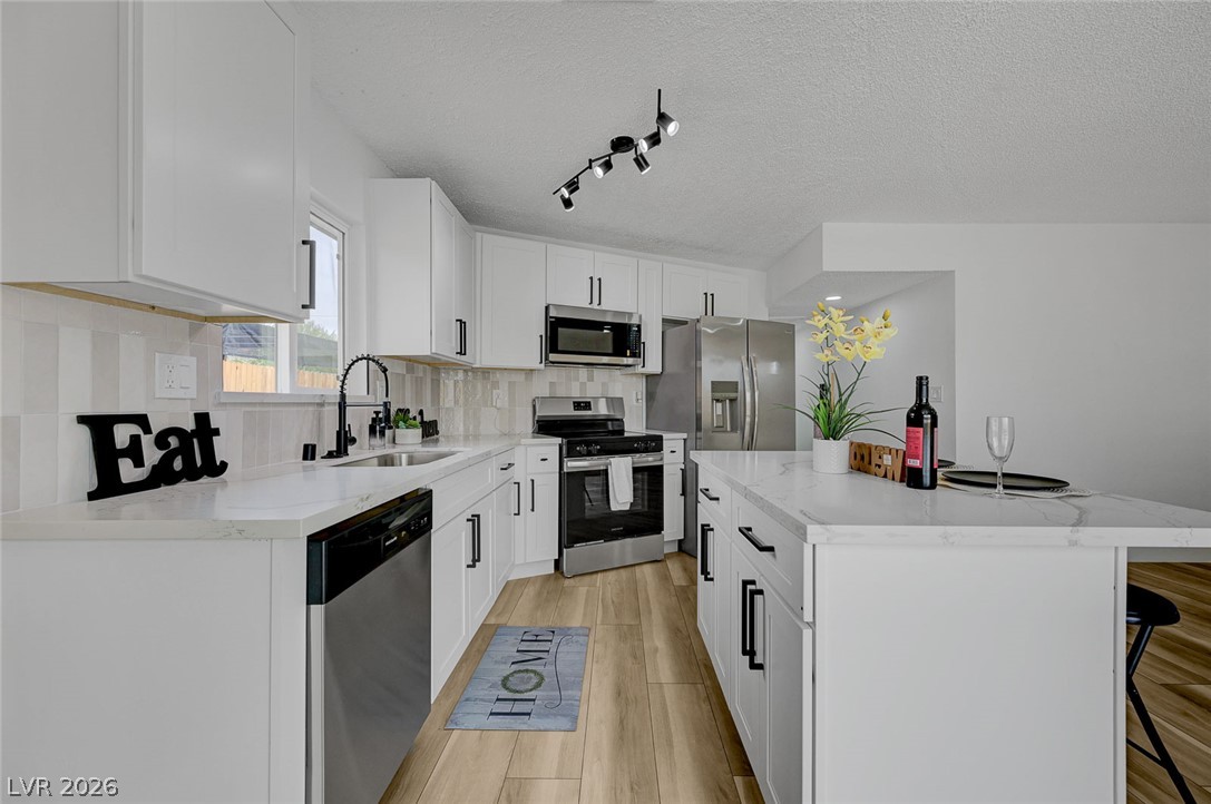 2253 La Puente Street Las Vegas NV 89115
