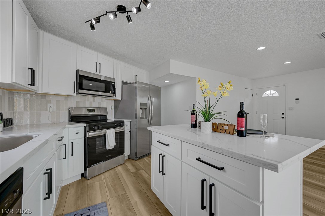 2253 La Puente Street Las Vegas NV 89115