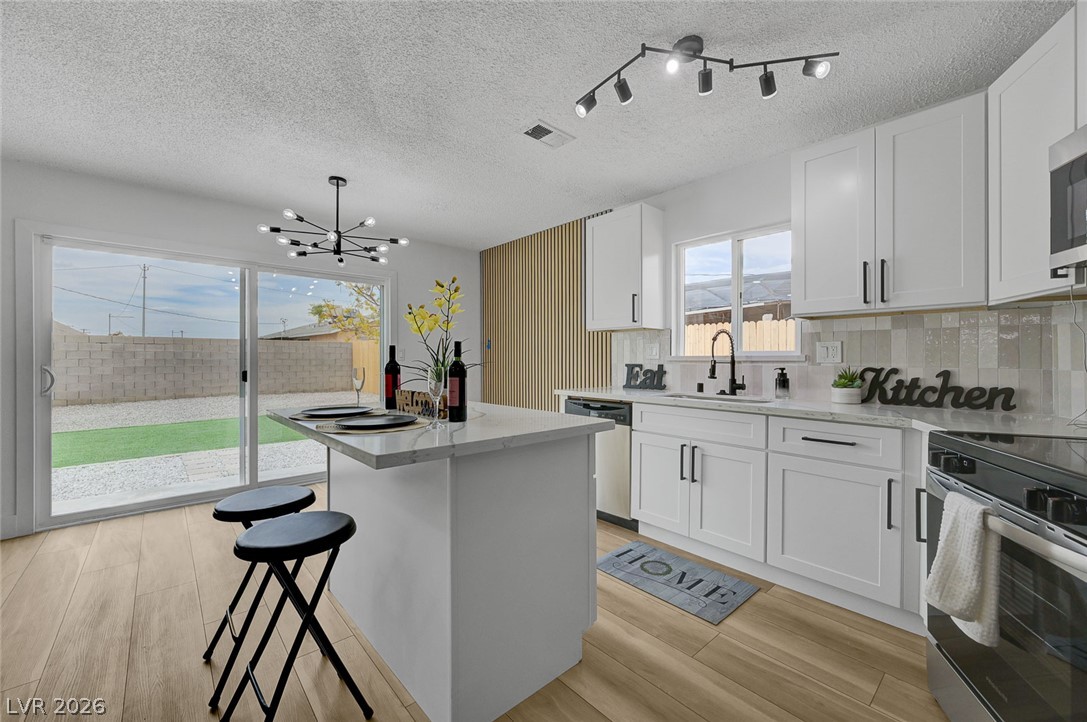 2253 La Puente Street Las Vegas NV 89115