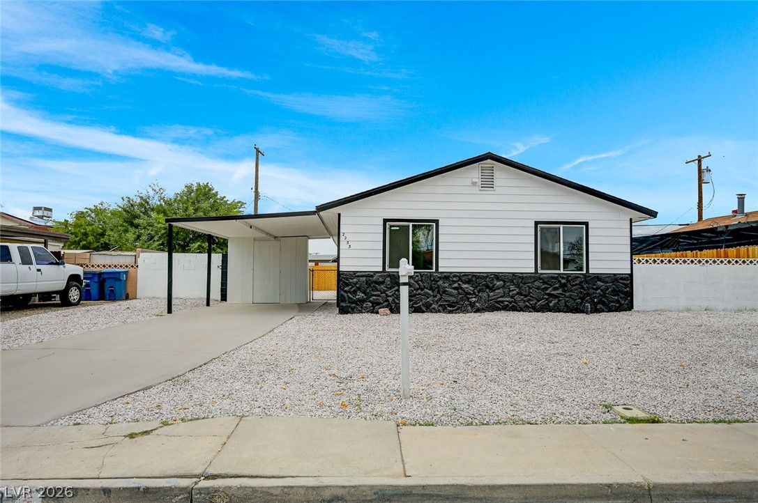 2253 La Puente Street Las Vegas NV 89115