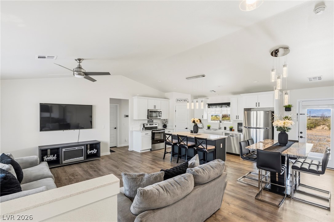 5600 Genoa Avenue Pahrump NV 89060